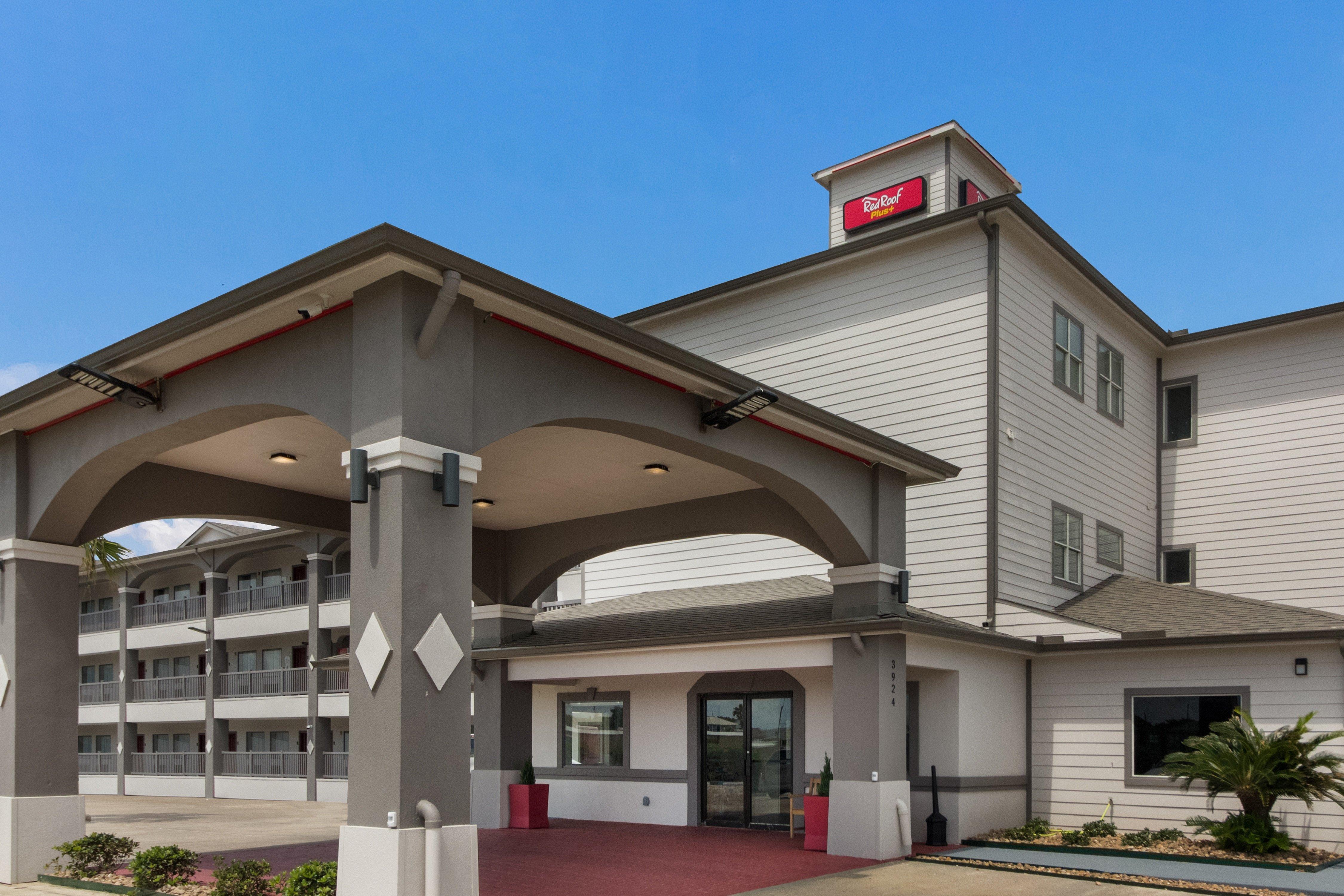 Red Roof Inn Plus + Galveston - Beachfront Exterior foto
