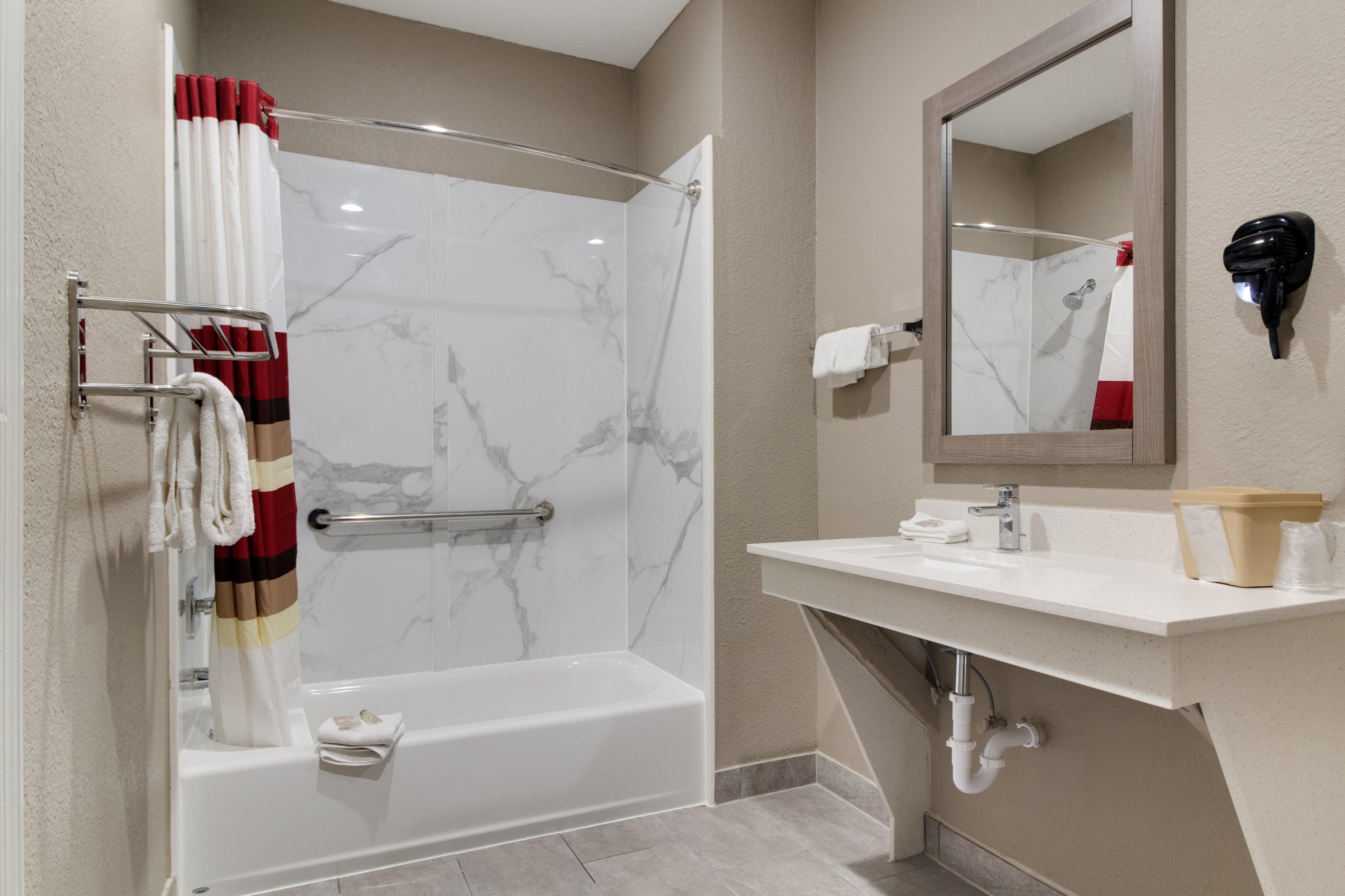 Red Roof Inn Plus + Galveston - Beachfront Exterior foto