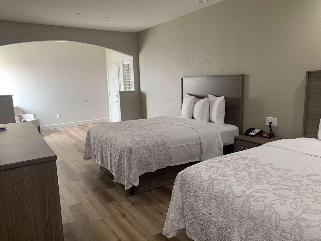 Red Roof Inn Plus + Galveston - Beachfront Cameră foto