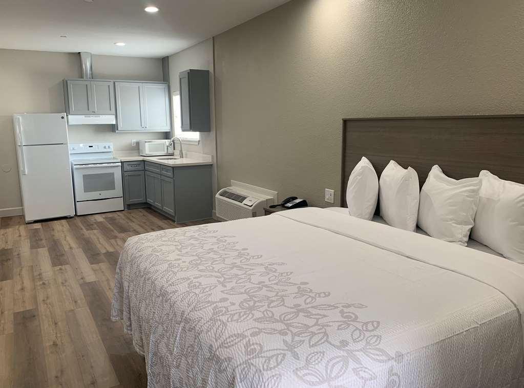 Red Roof Inn Plus + Galveston - Beachfront Cameră foto